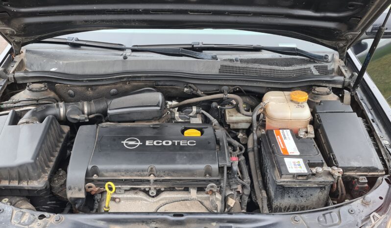 Opel Astra H full