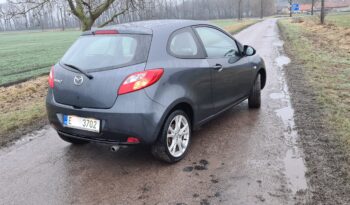 Mazda 2 full